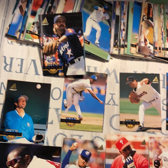 1993 Pinnacle Series One Baseball Card New Condition - Picture 3 of 5